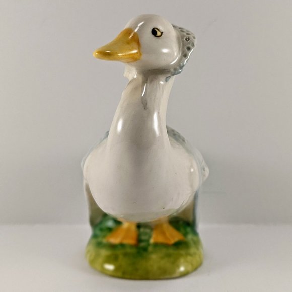 Rebeccah Puddle-Duck Royal Albert Figurine - Picture 2 of 5